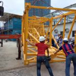 descarga grúa torre en sitio de foin 1
